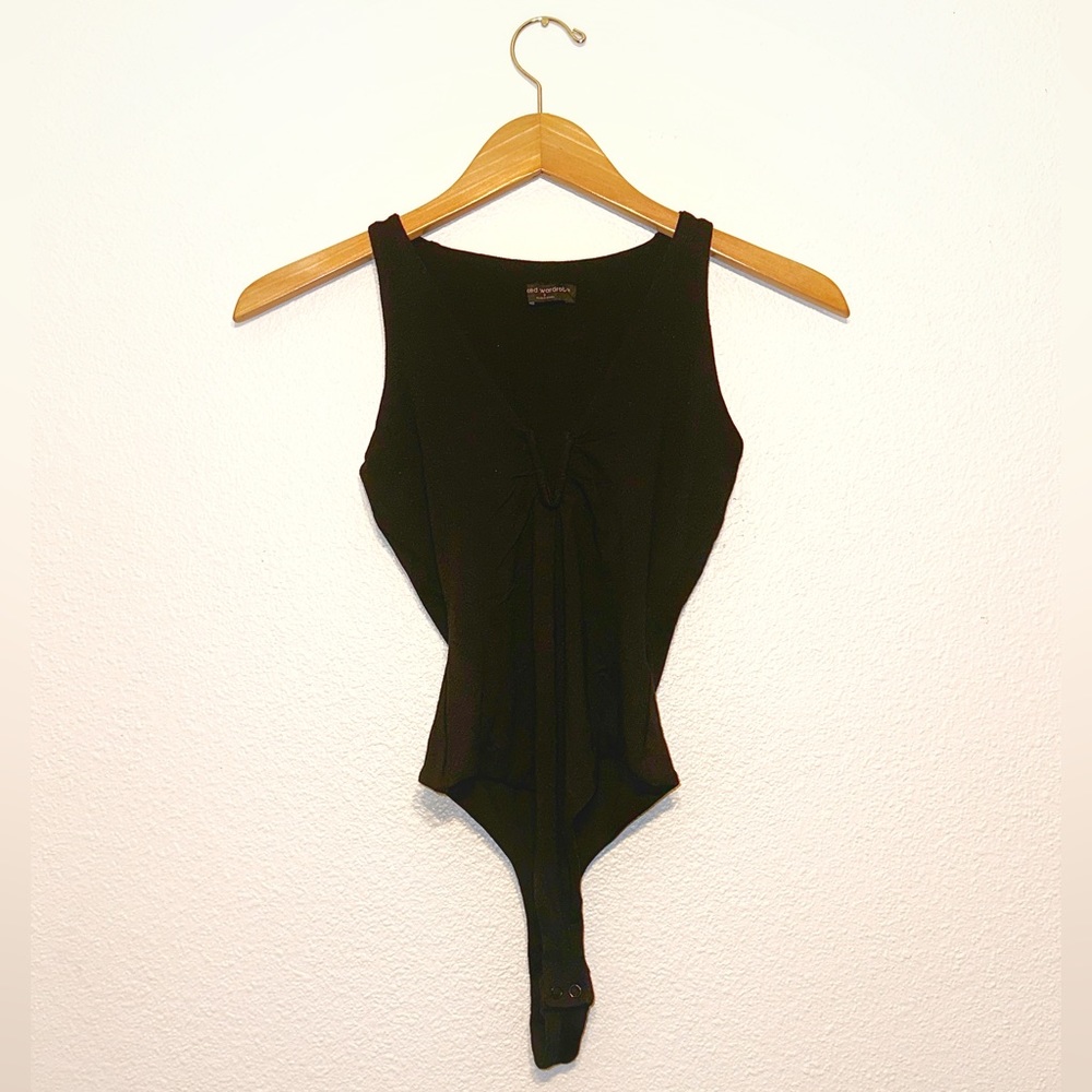 Naked Wardrobe - the nw v-neck bodysuit - Size S - NWOT Perfect Condition